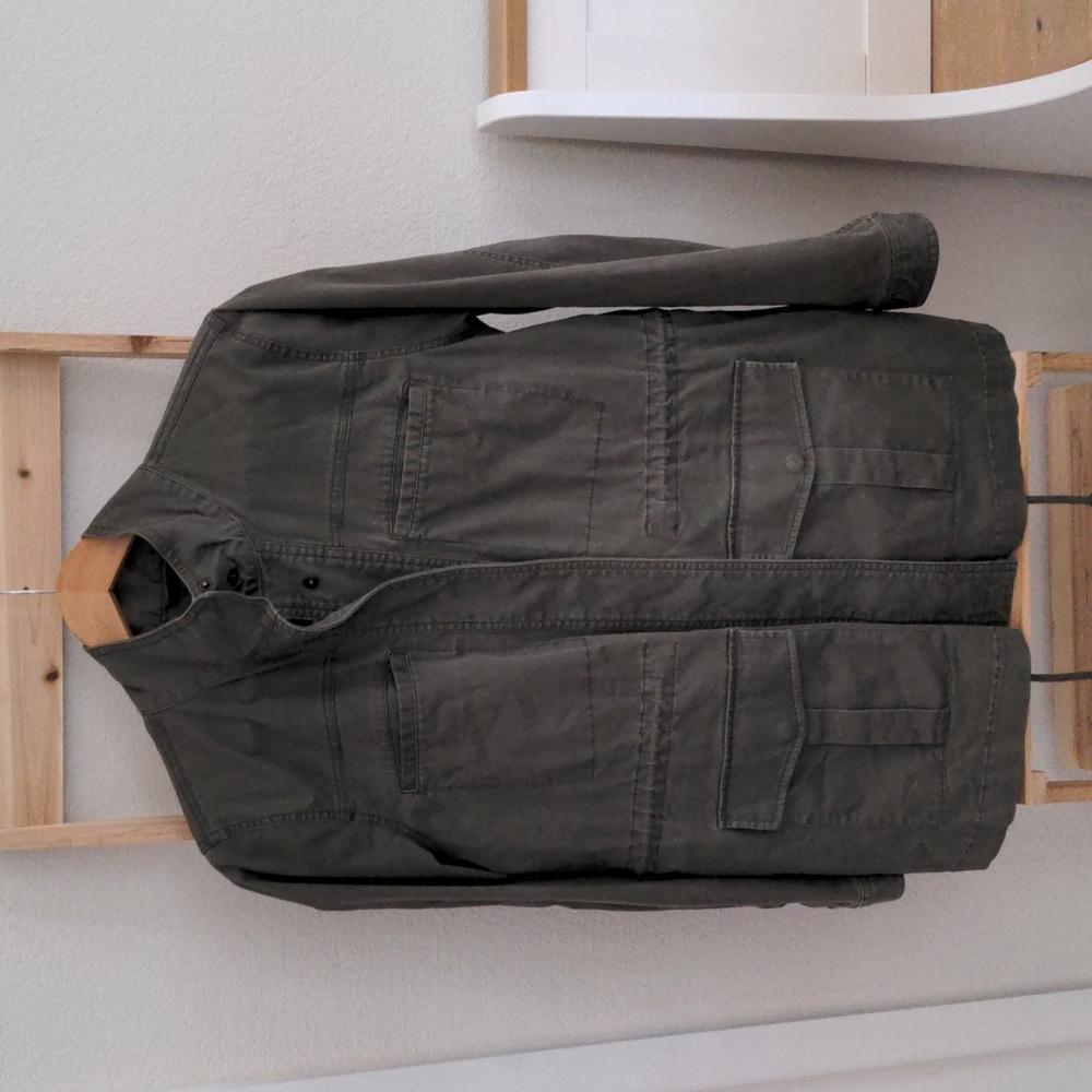 Military Style Light Jacket, Universal Thread size Large